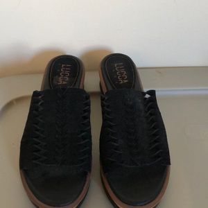 Lucca black sandal slides